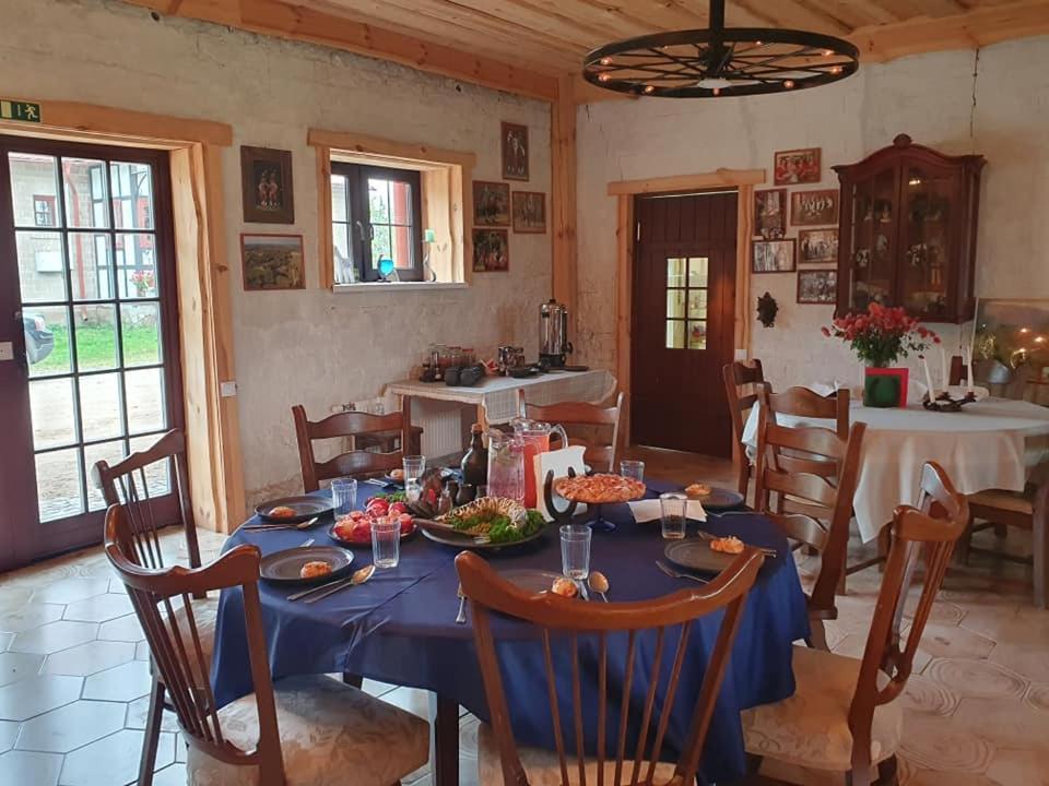 Zirgu Seta 